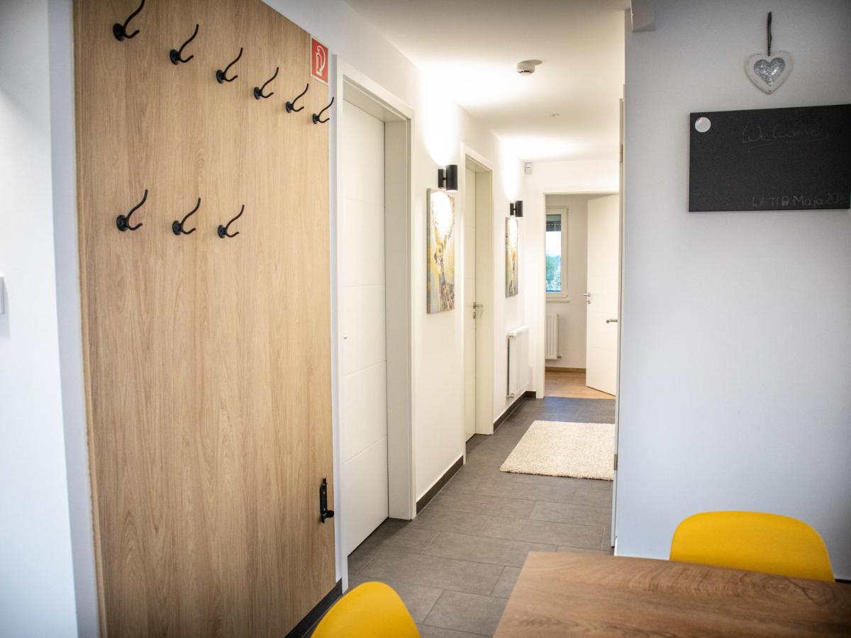 Ugo Apartman Halászi Exterior foto